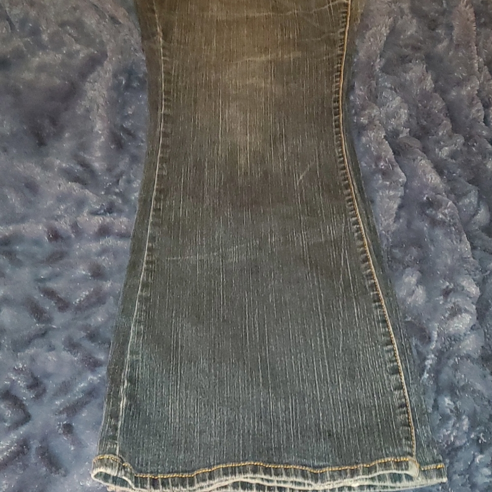 Jeans - Picture 2 of 4
